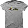 Support UKRAINE tractor pulling a Russian T-72 tank cotton T-shirt